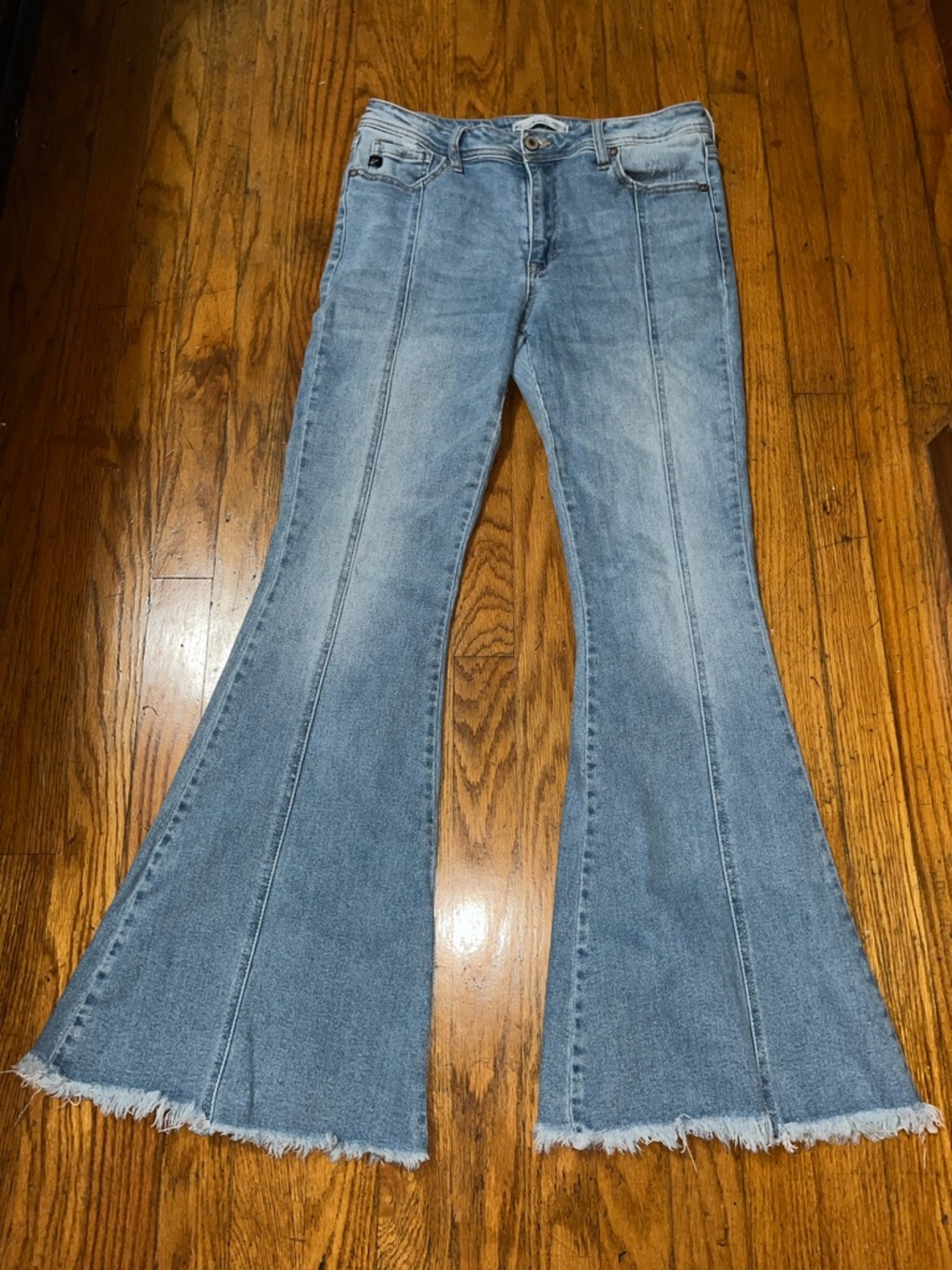 KanCan Light Wash Flared Women’s Jeans - High Rise, Raw Hem Size 29 - Picture 5 of 11